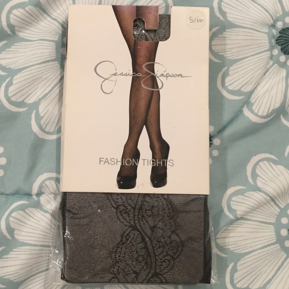 👠👗- Jessica Simpson’s fashion tights